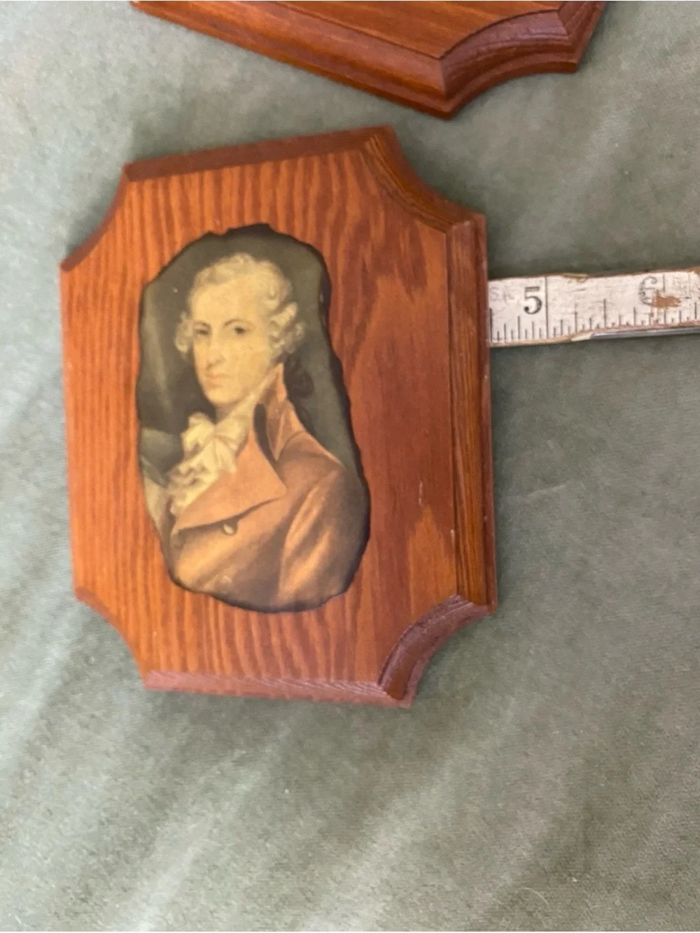 Molded Classic Wood Framed Vintage Portrait Plaques stamped X45 FP  OSP